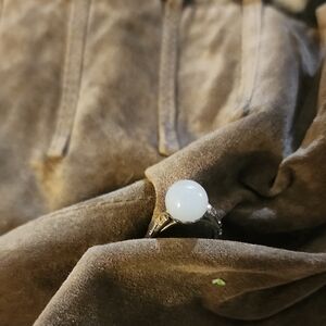 Stearling Silver Ring with White Stone